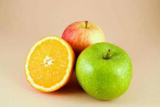 2 apples and a half orange