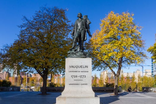 This photo was shot from Montreal city in autumn