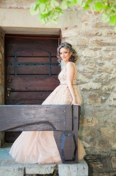 Portrait of a gorgeous young bride on her wedding day.