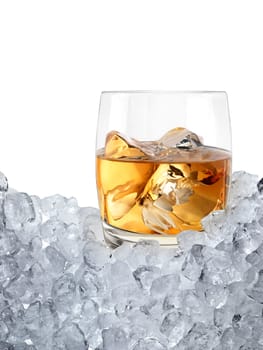Glass of whiskey, ice cubea. Drinks to entertain at parties