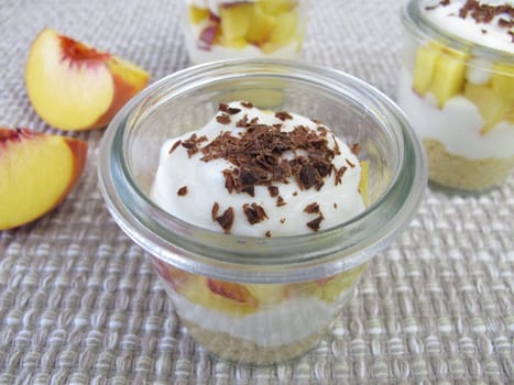 Cake without baking with peach in the glass