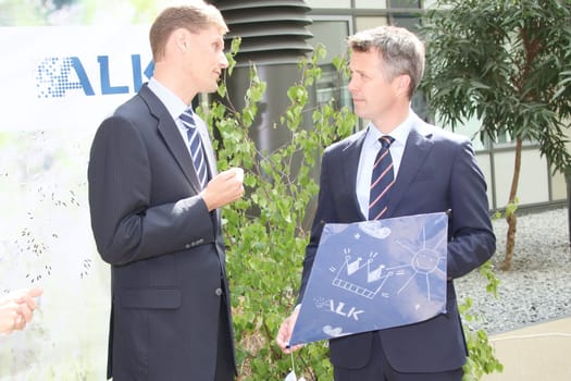 Crown Prince Frederik ,Soren Daniel Niegel (ALK),the Daenian Crown Prince Frederik visits the Asklepios Klinik Barmbek,Hamburg,19.05.2015