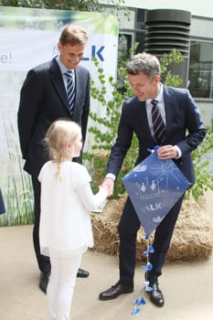 Crown Prince Frederik ,Soren Daniel Niegel (ALK),the Daenian Crown Prince Frederik visits the Asklepios Klinik Barmbek,Hamburg,19.05.2015