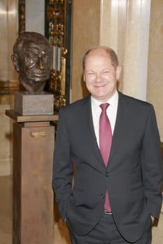 Buergermeister Scholz recommends the daenian crown prince couple in the town hall,Hamburg,May 19,2015.