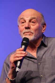Carmen Argenziano (Stargate SG1,Melrose Place,Babylon 5,Dr. House,Criminal Minds,The Mentalist,Castles,The Godfather 2,Password Swordfish,Illuminati and many others),Fed Con 24 Day 1,Duesseldorf Maritim Hotel,21.05.2015