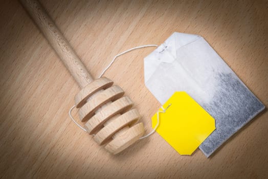Wood Honey spoon with a pocket of tea Quality 1