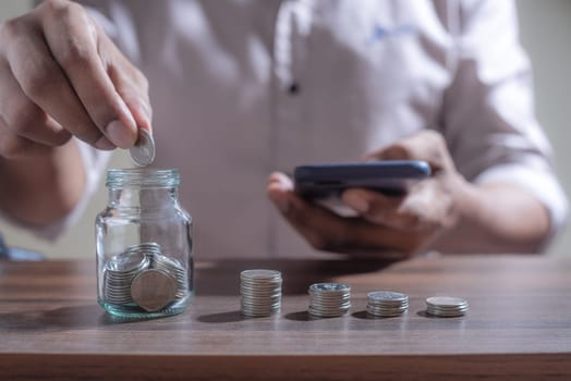Online Banking And Internet Banking Savings Concept, Online Investment Savings, Online Stock Investors, Internet Financial Transactions, Save Monney for Investors Using Internet to Trade Stocks or Trade Fund