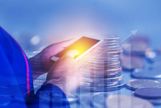 Investor online saving concept, Online Investment Savings, Online Stock Investors, Internet Financial Transactions, Save Monney for Investors Using Internet to Trade Stocks or Trade Fund