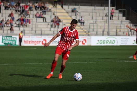 Yannik Engelhardt (SC Freiburg II - U23) at the match of the 3rd FBL: 22-23: 14. DFL REGULATIONS PROHIBIT ANY USE OF PHOTOGRAPHS AS IMAGE SEQUENCES AND/OR QUASI-VIDEONann.. Photo: Joachim Hahne/johapress