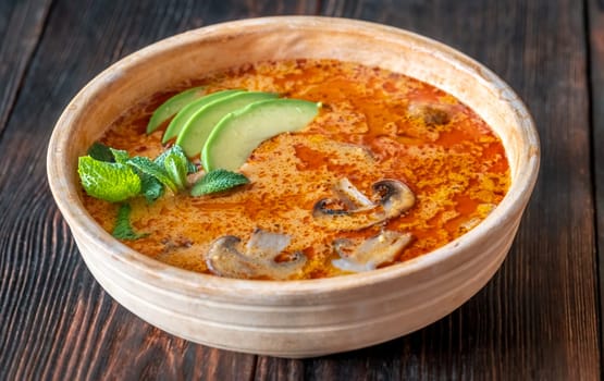 Thai red curry with mushrooms and avocado