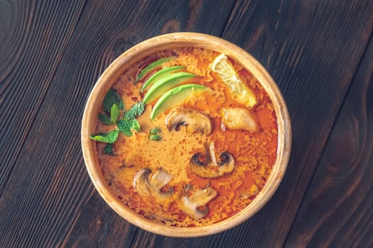 Thai red curry with mushrooms and avocado