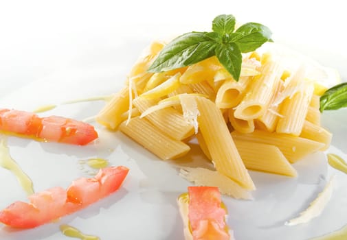Pasta garnish with lemmon, olive oil and basil