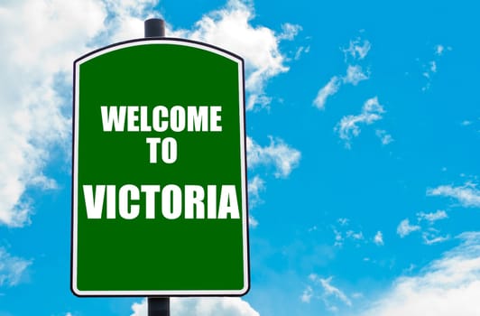 Green road sign with greeting message WELCOME TO ORLANDO isolated over clear blue sky background with available copy space. Travel destination concept  image