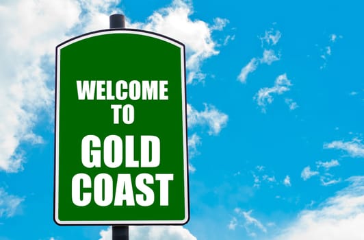 Green road sign with greeting message WELCOME TO ORLANDO isolated over clear blue sky background with available copy space. Travel destination concept  image