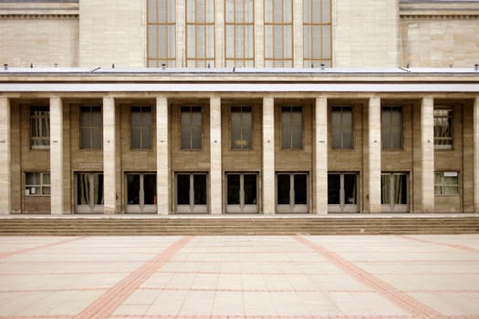 The entrances of the main building of the Berlin Fair with a forecourt.