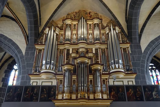 Innenansicht der evangelischen St. Blasius Kirche - Orgelprospekt, Niedersachsen, Deutschland, Hannoversch Münden