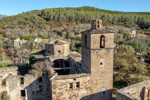 Ruesta village abandoned since 1959, today the heritage recovery work carried out earned the Hispania Nostra Award in May 2021 for the village rehabilitation project, remains of the priory of Santiago