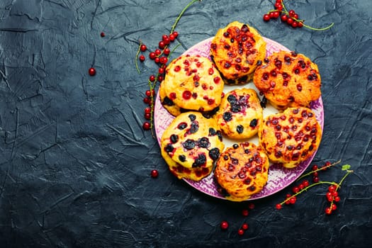Appetizing cookies with berry red currants.