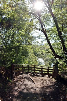 Aussichtspunkt am Diemelradweg mit Blick auf die Diemel, Hessen, Deutschland, Trendelburg