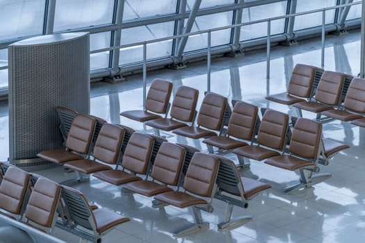 Table without people sitting in the terminal