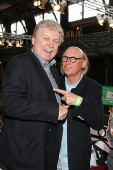 Klaus Baumgart,Uwe Seeler,HELBING Kuemmel Summer Festival in the Hamburg Fish Auction Hall - the 8th Helbing-Matjes-Festival,Hamburg,09.06.2015