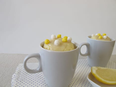Lemon Mug Cakes with icing