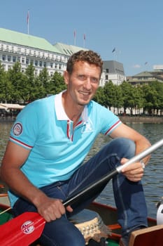 Patrick Kuehnen,dragon boat race of the Michael Stich Foundation,Aslter Hamburg,12.06.2015