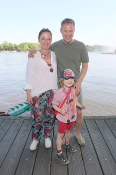 Annette Heinrich,Noah & Andreas Brucker,dragon boat race of the Michael Stich Foundation,Aslter Hamburg,12.06.2015