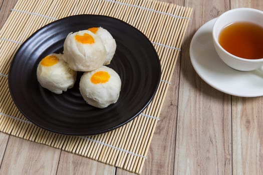 Sweet traditional Chinese cake for any occasion.