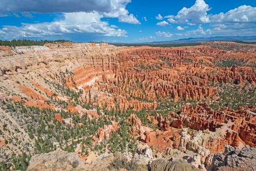 Hoodoo Heaven Panorama at Bryce Point in Bryce Canyon National Park in Utah
