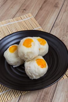 Sweet traditional Chinese cake for any occasion.
