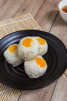 Sweet traditional Chinese cake for any occasion.
