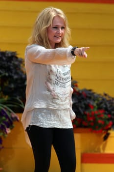 Nicole (singer / musician) - ARD-TV-show "Always again on Sundays"". The entertainment show on Sunday morning at Europapark Rust with Stefan MROSS from 14.06.2015"