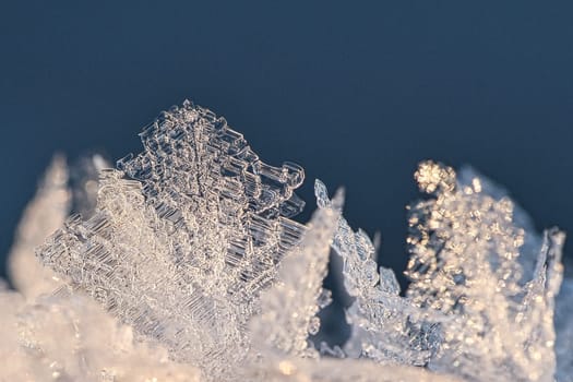 Ice crystals froze in all directions. Abundant textured and bizarre shapes were formed. Winter shot from nature