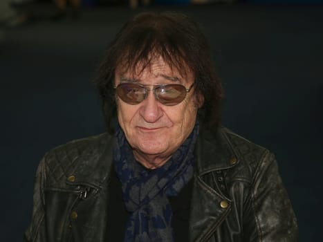 Dieter Birr Maschine bei einer Autogrammstunde am 02.01.2023 in Magdeburg