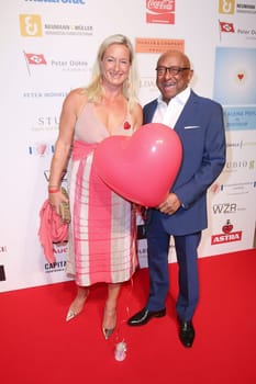 Ian and Barbara Karan,Charity Event "The Little Heart in the Center"" at Curio Haus,Hamburg,14.06.2015"