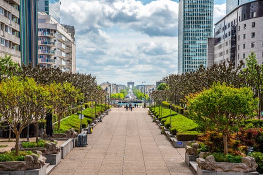 Esplanade du Charles de Gaulle in La Defense District, view East to the Arc de Triomphe, Paris, France