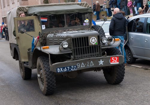 Military parade by "keep them rolling"", a foundation who maintains military vehicles with the purpose of keeping the 2nd WW memories alive"