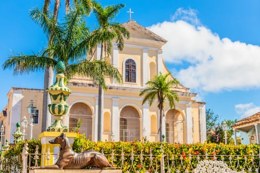 Trinidad central square with palms and Church of the Holy Trinity cathedral, Trinidad, Cuba