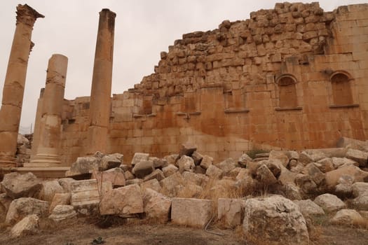 Remains of the impressive Temple of Zeus in the ancient site of Gerasa, Jerash, Jordan 2021