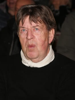 deutscher Schauspieler Jörg Gudzuhn bei einer Veranstaltung am 15.02.2023 im Moritzhof Magdeburg