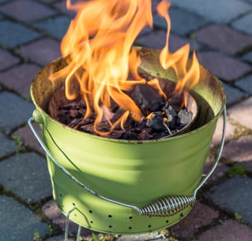 Green Barbecue Bucket