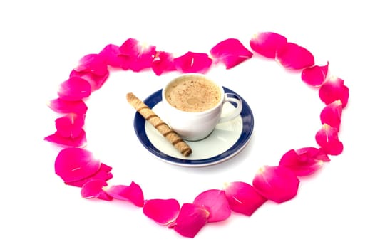 cappuccino mug at heart center from lobes, the image of drinks and flowers