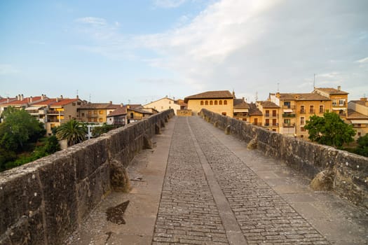 Puente la Reina (Bridge of the Queen) bridge over the Arga river. Navarra Spain