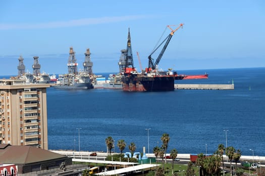 Blick von der Aussichtsplattform der Santa Ana Kathedrale zum Hafen, Gran Canaria, Spanien, Las Palmas