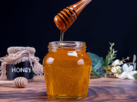 honey, spoon, jar, flowing honey, healthy, dairy, breakfast, sweet, drizzling, food motion, antioxidant, benefits, drop, freshness, organic, nutrients, background, delicious, yummy, food, closeup, nature, liquid, dessert, dripping, nobody, nutrition, refreshment, gourmet, merchandise, diet, cool, fluid, full, health, bee honey, natural, golden, bubbles, sticky, tasty, 4k, slow motion, close up, summer