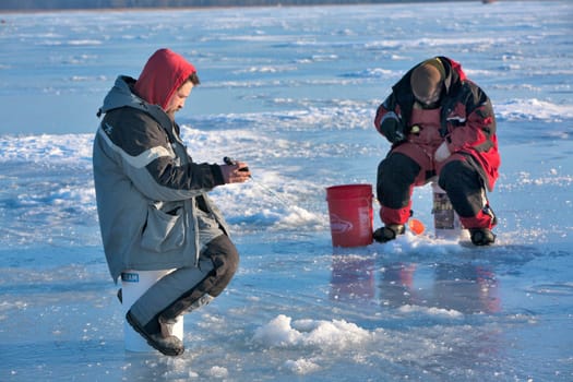 Ice Fishing Sand Bar Milton, Verrmont