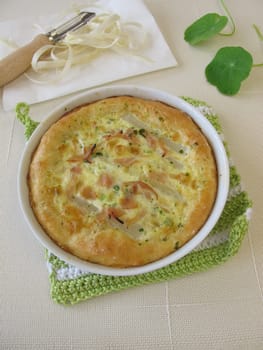 Asparagus quiche with ham