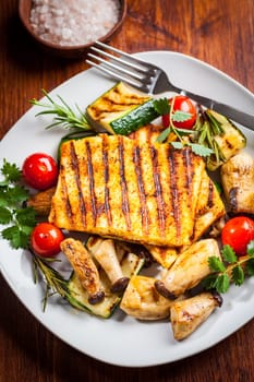 Halloumi grilled cheese on mushrooms and vegetables