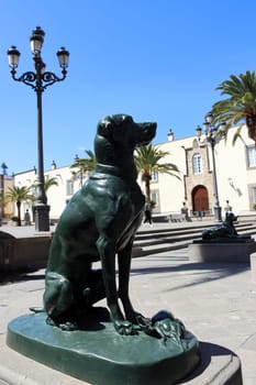 Hundeskulpturen auf der Plaza Santa Ana, Gran Canaria, Spanien, Las Palmas